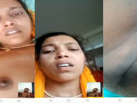 Bhabha from Rajasthani village in VK goes live with her boobs and pussy