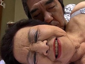 83-year-old Japanese woman Ogasahara in steamy video