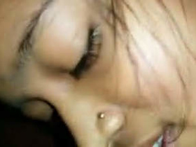 Desi wife gives oral pleasure to her lover