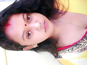 Shivani Singh's cute navel show in transparent saree