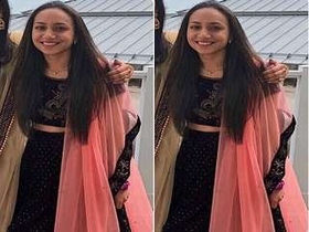 BF ejaculates on GF's face in steamy video