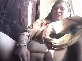Pakistani mothers make sex film for their lovers
