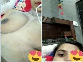 Wild Indian babe bares her breasts and pussy on video chat