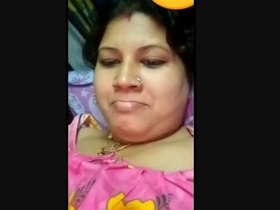Arousing bhabhi indulges in self-pleasure and consumes her own semen