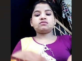 Desi babe from India reveals her natural breasts and intimate area