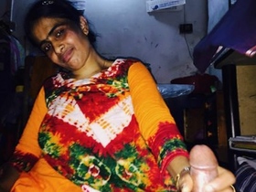 Desi maid gets fucked by boss in office