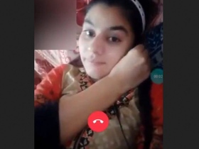 Sensual Pakistani girl explores anal pleasure