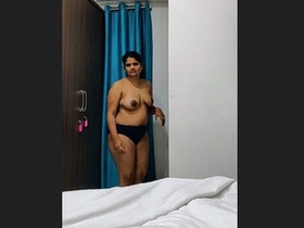 Bhabi gets fucked by friend wife