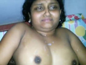 Wife fakes orgasm to avoid getting facial during sex