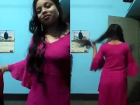 A Bengali beauty showcases her seductive physique to please her admirers