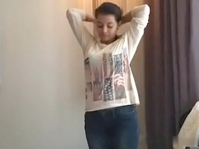 Indian girl flaunts her curves in a revealing outfit