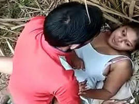 Indian group engages in open-air sexual activity