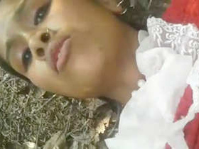 Indian street girl has sex in public park