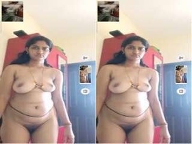 Telugu bhabhi flaunts her big tits and pussy in solo video