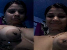 Bhabhi flaunts her boobs and vagina with a cheerful expression
