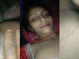 Horny hillbilly wife Bihari flaunts her boobs and pussy in steamy video