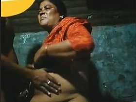 Indian babe gets paid to have sex in a video