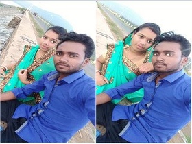 Hottest Indian couple from the country fucks in New York