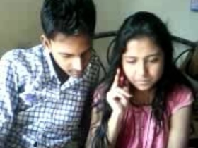 DesiShaadi.com showcases a video clip of Bengali students in MMS format