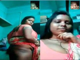 Exclusive video of Bhabhi exposing her big butt and vagina