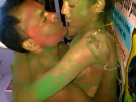 Desi lovers indulge in Holi sex with bhang