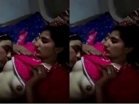 Pakistani lesbians have fun in exclusive video