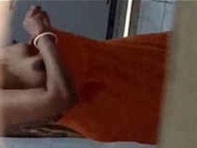 Desi bhabhi in saree after having a bath