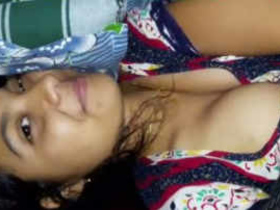 Watch a stunning Indian girl in the nude on video