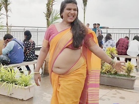 Meher Pal's explicit beach encounter with shaking belly button