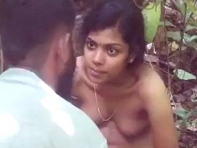 Desi xxx video of real sex in the jungle