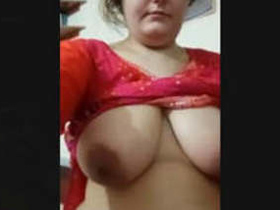 Indian bhabhi flaunts her big boobs and tight pussy