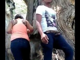 Girlfriend gets naughty in the great outdoors