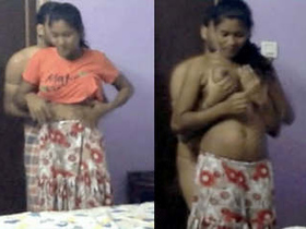 Desi babe shows off her big boobs for money