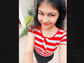 Horny Indian girl gets naughty in video