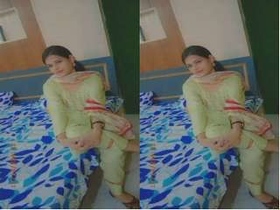 Exclusive video of a sexy Indian girl revealing her breasts