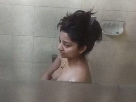 Hidden camera captures nude Indian girls in the bathtub