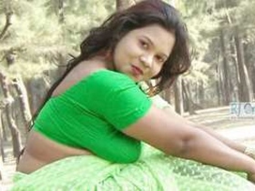 Indian wife's steamy photo shoot in village setting