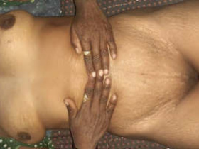 Indian mature aunt's video recording