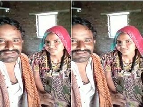 Exclusive Desi Cpl's passionate kissing in amateur video