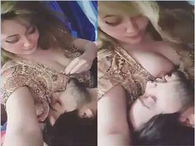 Pakistani amateur lover sucks and fondles her boyfriend's boobs