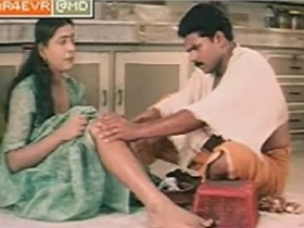 Tamil actress in action: A steamy video of her cleaning her skirt