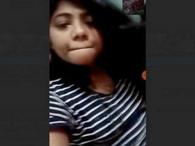 Indian girl reveals her pussy on camera