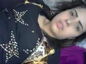 Pakistani wife gets anal from her lover in a steamy video