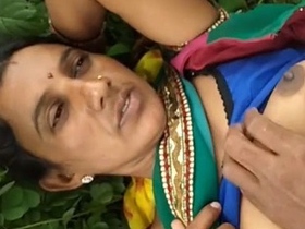 Desi girl gets fucked in the open air by a local guy