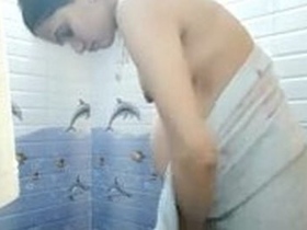 Expectant wife films herself bathing for her husband