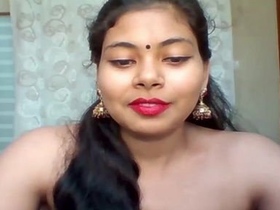 Indian bhabi's seductive performance on live webcam