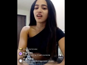 Shruti Shetty's sizzling performance in Tango's 