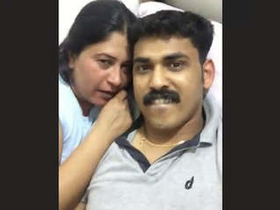 NRI married man fucks Dubai wife aunty in part 5 of live video