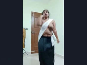 Indian aunty's sensual bath and dance