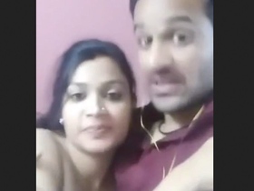 Indian wife's explicit display with her spouse is a captivating spectacle